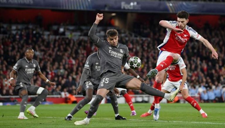 أرسنال يفوز على ريال مدريد في برنابيو ويقصيه من دوري الأبطال